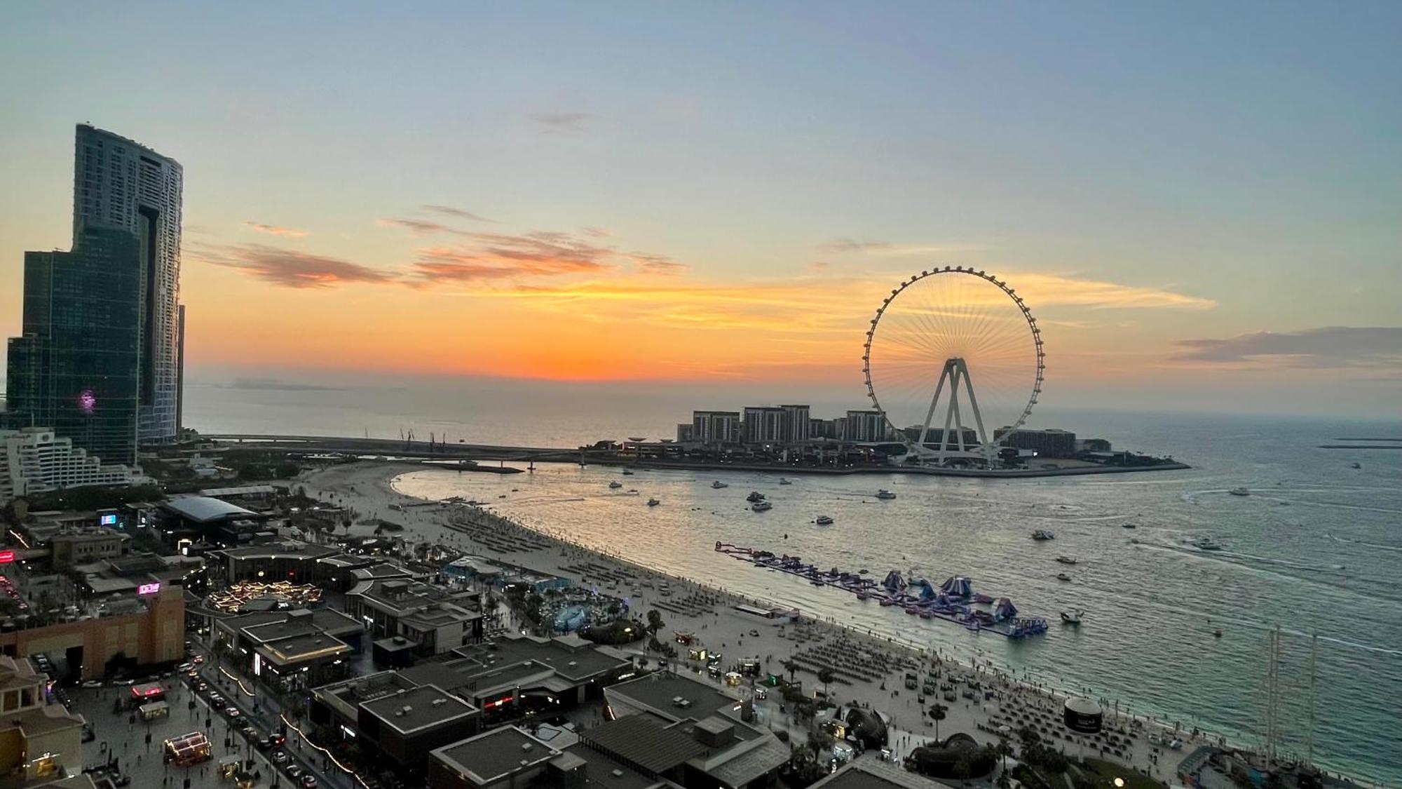 Jbr Beachfront Luxe Apartment All Rooms Sea Facing Dubaj Zewnętrze zdjęcie